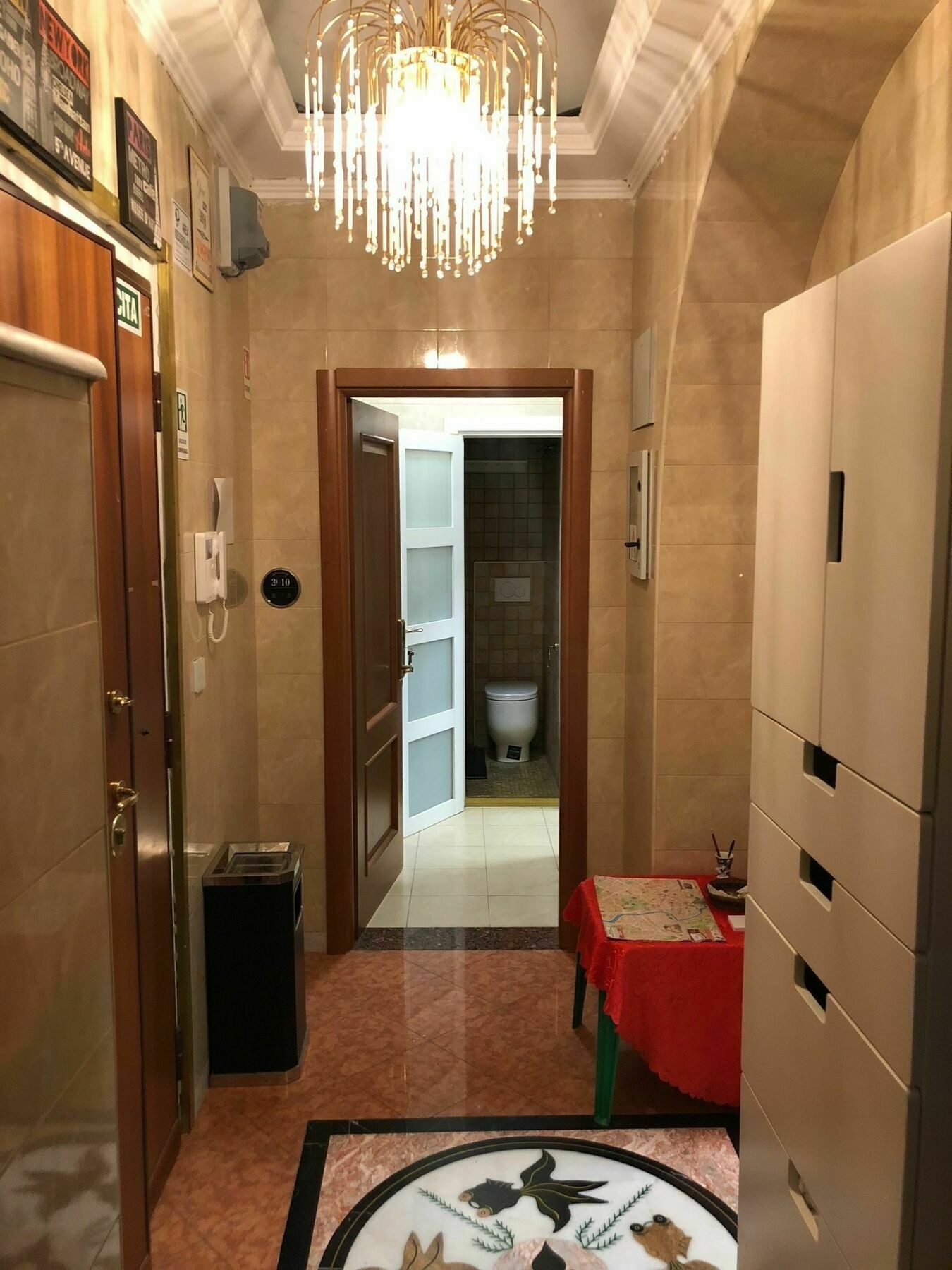 Friend House 2 Rom
